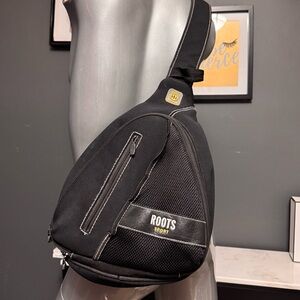 Roots Sport sling backpack